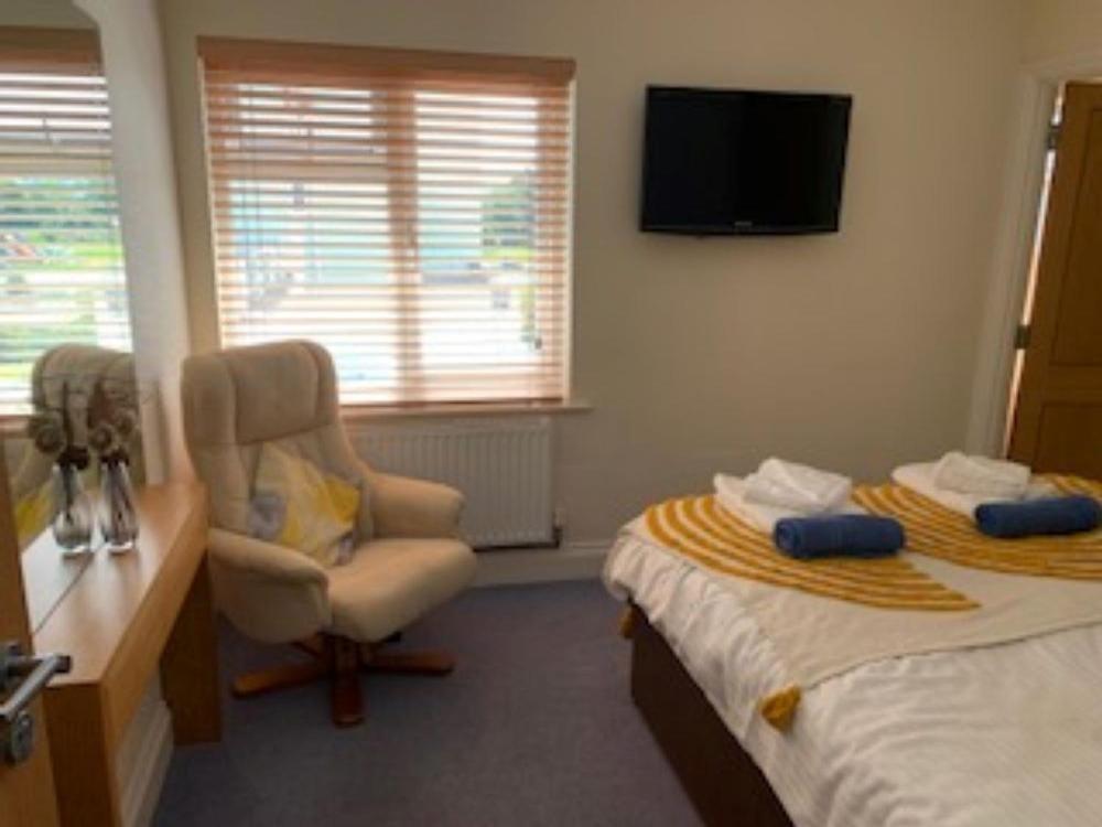 Goodrington Lodge Holiday Apartments 佩恩顿 外观 照片