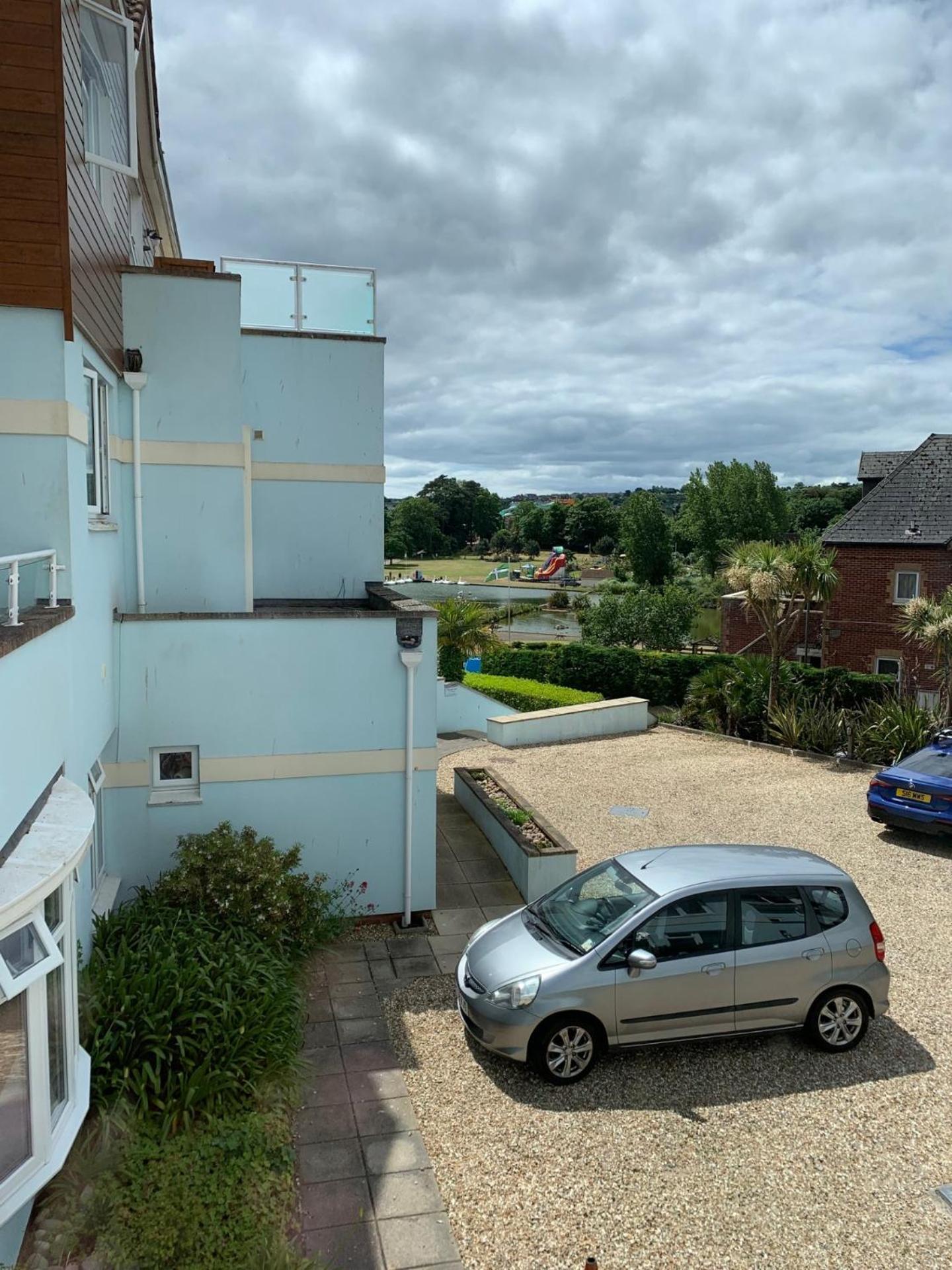 Goodrington Lodge Holiday Apartments 佩恩顿 外观 照片