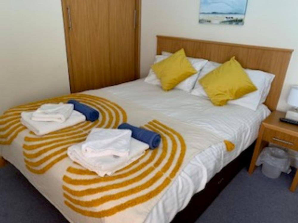 Goodrington Lodge Holiday Apartments 佩恩顿 外观 照片